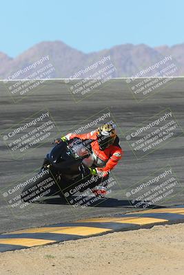 media/Mar-24-2025-Moto Forza (Mon) [[57ce5c5cff]]/1-Advanced Group/Session 2 (Bowl)/